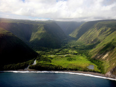 Big Island of Hawaii - Travel Guide and Travel Information