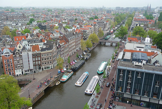 Amsterdam Travel Guide and Travel Information