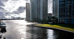 Miami Travel Guide and Travel Information